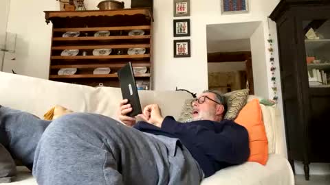 Dominique online show from January 22, 2:24 pm