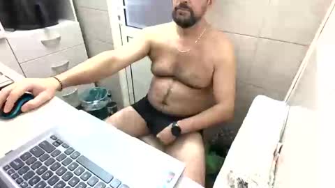 tarkan198 online show from March 1, 8:25 am