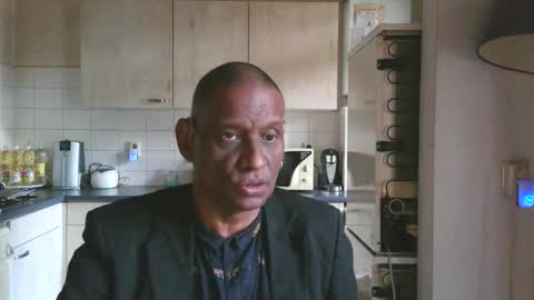 Genaro Thode online show from February 27, 3:11 pm