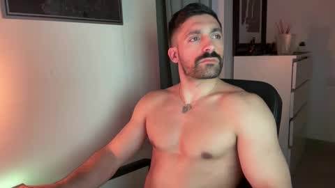 tarquit8 online show from February 24, 9:59 pm