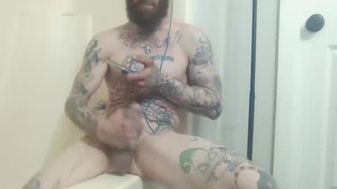 Snapshot of tattoo3333 chatting on January 24, 9:15 pm tattoo3333 online show from January 24, 9:15 pm