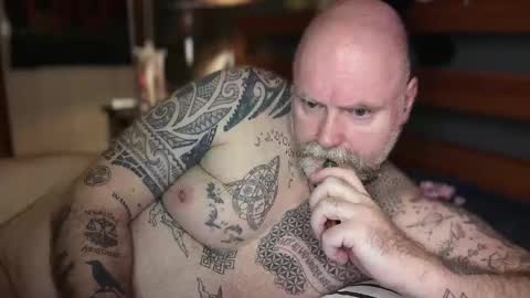 Tattooeddilf 01 online show from March 14, 11:01 pm