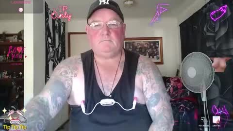 tattzsexy online show from April 29, 2:49 am