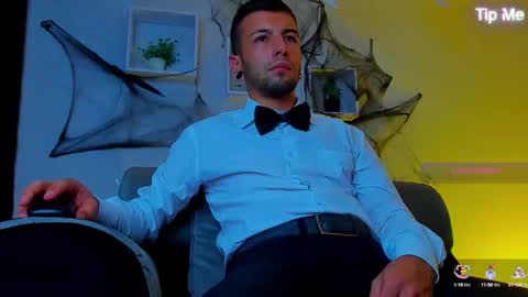 tayer_bennet online show from October 10, 11:41 pm