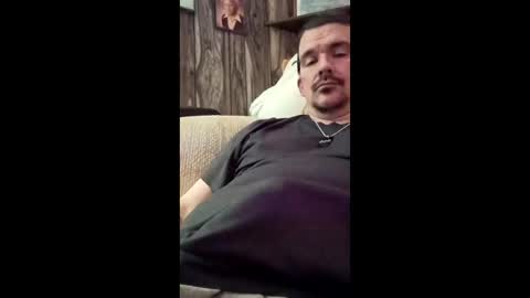 tbaxter95187 online show from January 17, 8:28 am