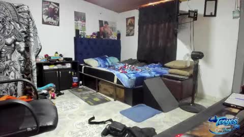 teoyes_ online show from March 21, 6:56 pm