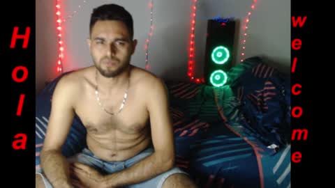 Yeffrith online show from December 12, 3:32 am