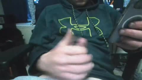 A guy online show from April 19, 10:26 am