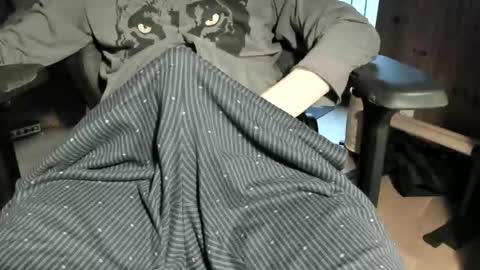 Snapshot of that_swiss_guy chatting on September 21, 5:35 pm that_swiss_guy online show from September 21, 5:35 pm