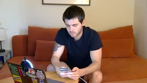 thatfeelsgoood online show from June 4, 12:05 am