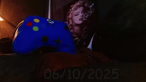 GIORGGIO online show from October 5, 8:24 pm