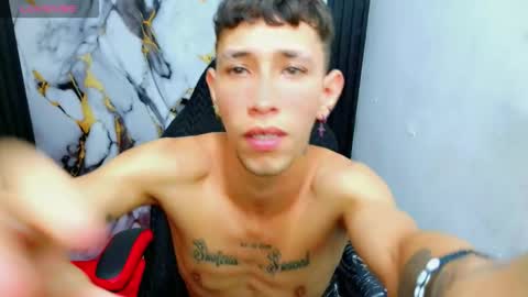 the_latin_boy02 online show from January 14, 3:33 am