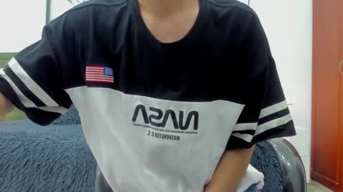   T H E    M A R K   K I N G online show from November 29, 5:59 pm