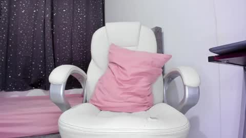 the_skinnyguys online show from March 5, 10:23 pm