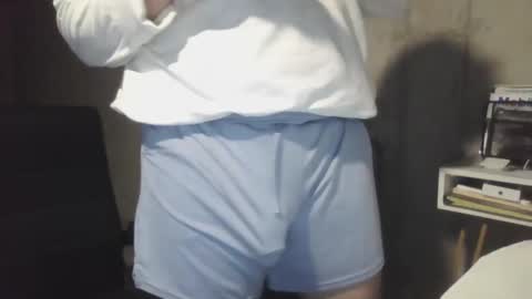 theballerboy1999 online show from March 10, 2:50 am