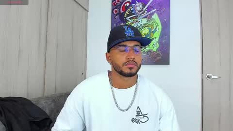 theblack_frank online show from March 8, 3:54 pm