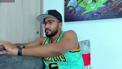 theblack_frank online show from April 25, 2:14 pm