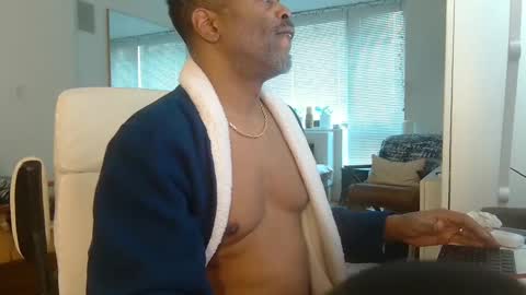 Snapshot of theblacklordmaster chatting on February 5, 2:16 pm theblacklordmaster online show from February 5, 2:16 pm