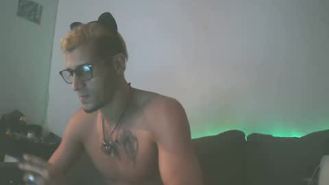 Mr.J online show from December 15, 1:57 am