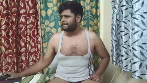 thecuteboyy online show from May 18, 10:21 am