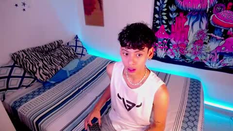ethan online show from May 29, 9:03 pm