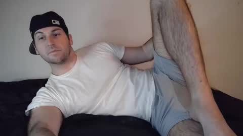 Theetwohander online show from February 26, 3:08 am