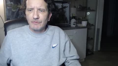 Green online show from February 7, 10:59 pm