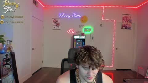 Johnny Stone online show from February 7, 1:15 am