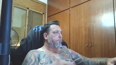 thekier online show from November 18, 2:43 pm