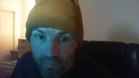 theman18951pa online show from December 22, 1:55 am