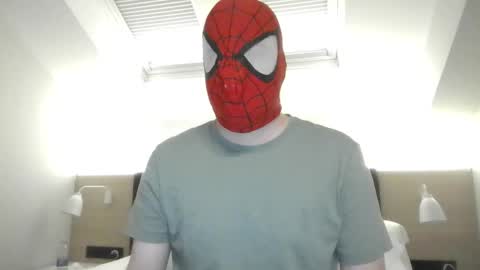 Snapshot of thenakedspidey chatting on September 14, 12:12 am thenakedspidey online show from September 14, 12:12 am