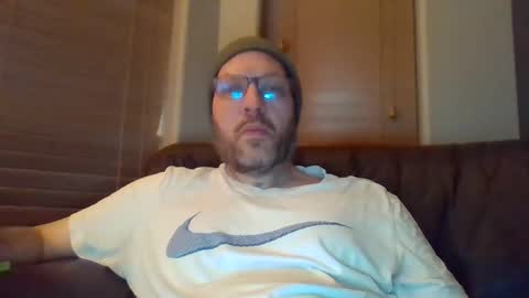 theo6974z online show from March 4, 12:12 pm