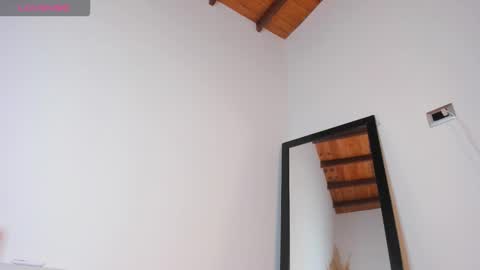 Thiago  online show from November 21, 5:56 pm