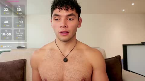 Just Thiago  online show from March 31, 5:36 pm