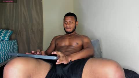 Thiago Instagram   online show from December 15, 3:47 am