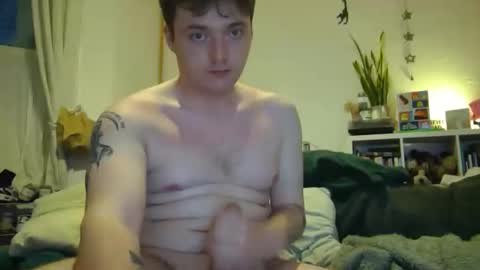 Snapshot of thickplantguy chatting on October 20, 5:28 pm thickplantguy online show from October 20, 5:28 pm