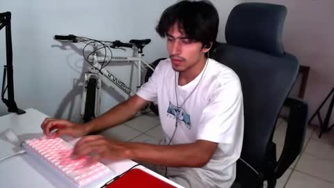 thieves_us online show from September 15, 9:49 pm