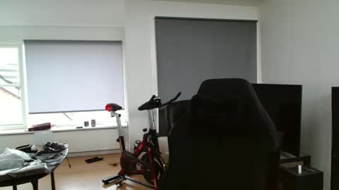 thomas315627 online show from April 13, 11:00 am