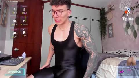 Thomas Grey online show from September 11, 12:04 pm