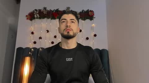 sweetfit boy online show from December 14, 8:27 pm