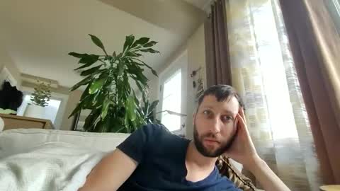 throwawayafteruse20202 online show from November 21, 6:40 pm