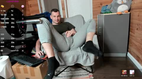 bigsshark online show from March 23, 6:47 pm