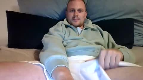 Snapshot of timothy__sf chatting on October 14, 8:38 pm Tim online show from October 14, 8:38 pm