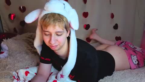 Timothy Fox online show from February 9, 12:15 am