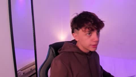 Timothy 21 years old online show from December 1, 8:34 pm