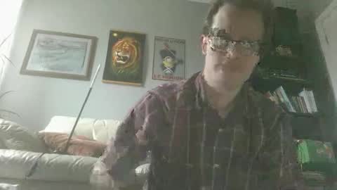 titlovercums online show from December 17, 3:51 pm