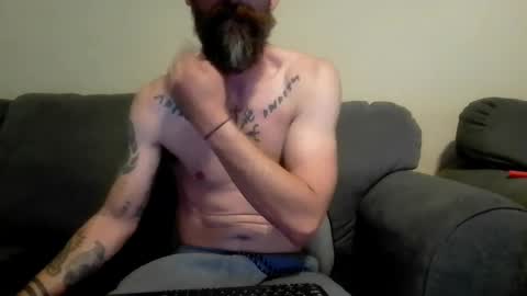 Snapshot of tj_the_man chatting on October 7, 1:59 pm TJ online show from October 7, 1:59 pm