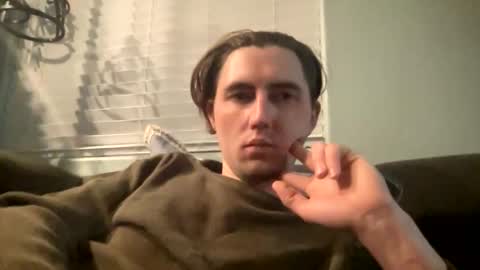 tlayne410 online show from December 14, 8:10 am