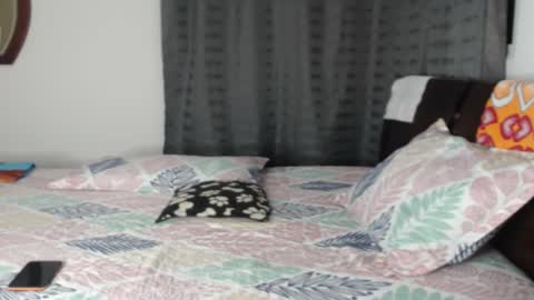 Andres Independent Model online show from January 15, 3:21 am