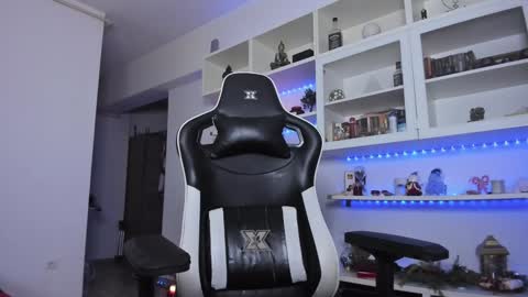 Todd online show from February 7, 10:41 pm